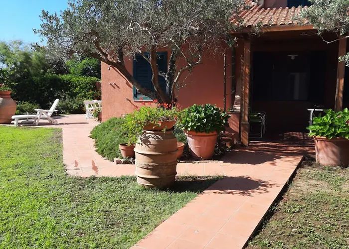 Casa Celeste ألبينيا